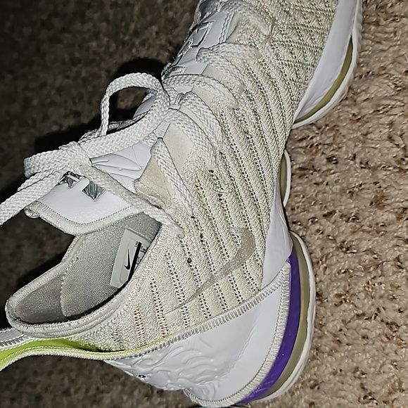 NIKELeBron 16 Buzz Lightyear Athletic Sneakers - Picture 7 of 9